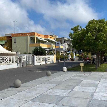 Casa Vacanze Torre Dell Orso Piazza 100M Dal Mare Торре-дель-Орсо Екстер'єр фото