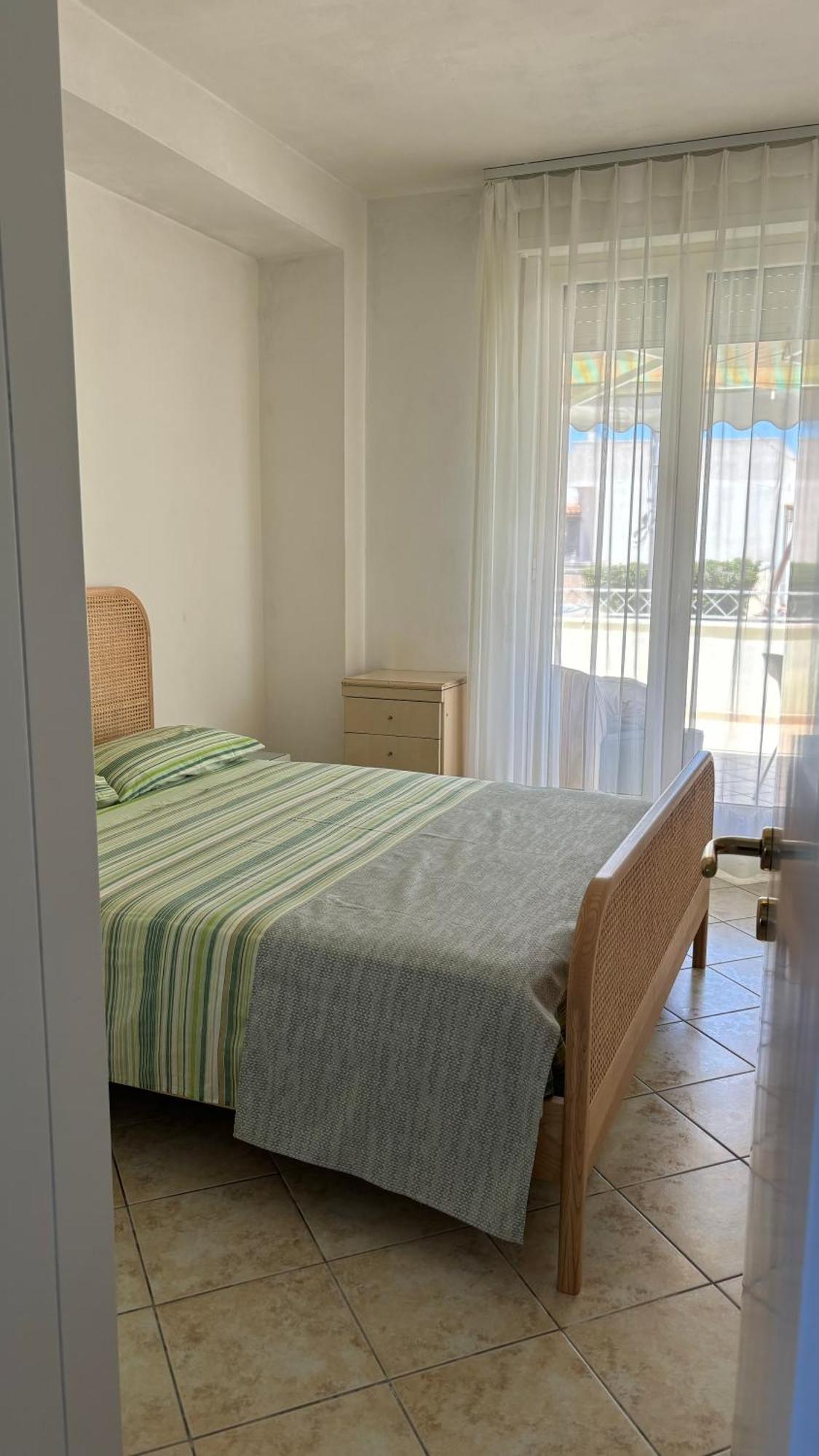 Casa Vacanze Torre Dell Orso Piazza 100M Dal Mare Торре-дель-Орсо Екстер'єр фото
